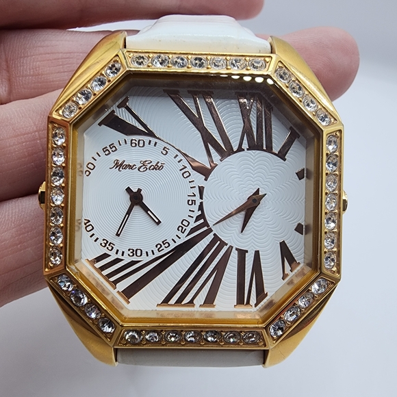 Marc Ecko Gold Tone Dual Movement White Leather Analog Watch - Picture 1 of 6